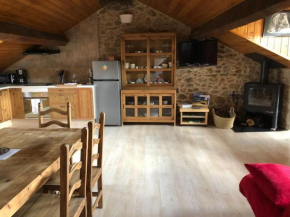 Charmant appartement de montagne - Acogedor apartamento de montaña